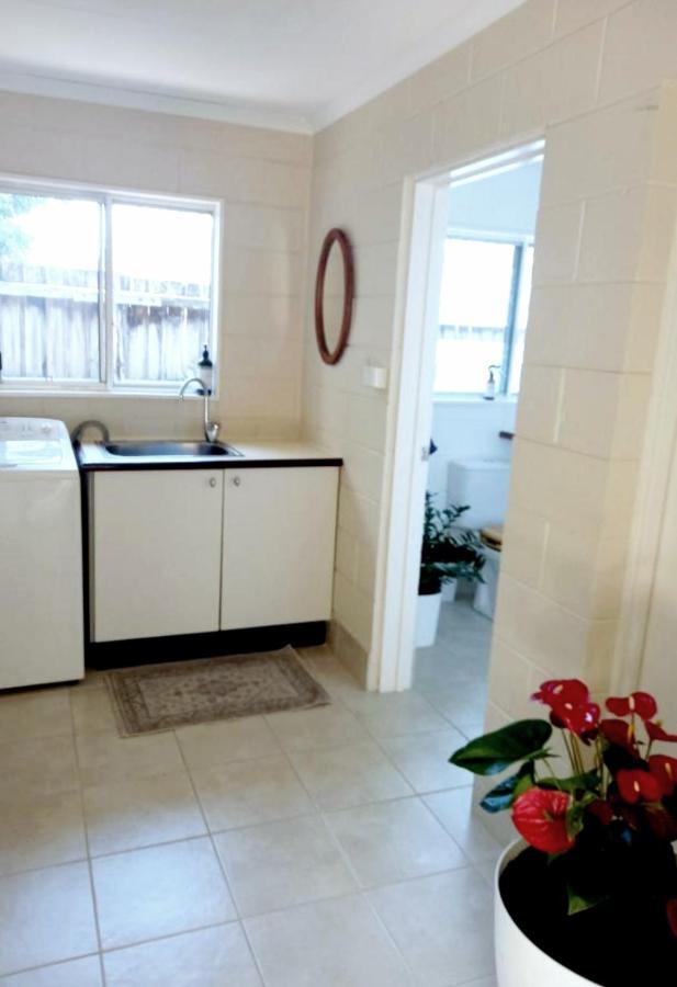 J & Ella'S Holiday House - 2 Bedroom, 2 Bathroom Home Cooktown Luaran gambar