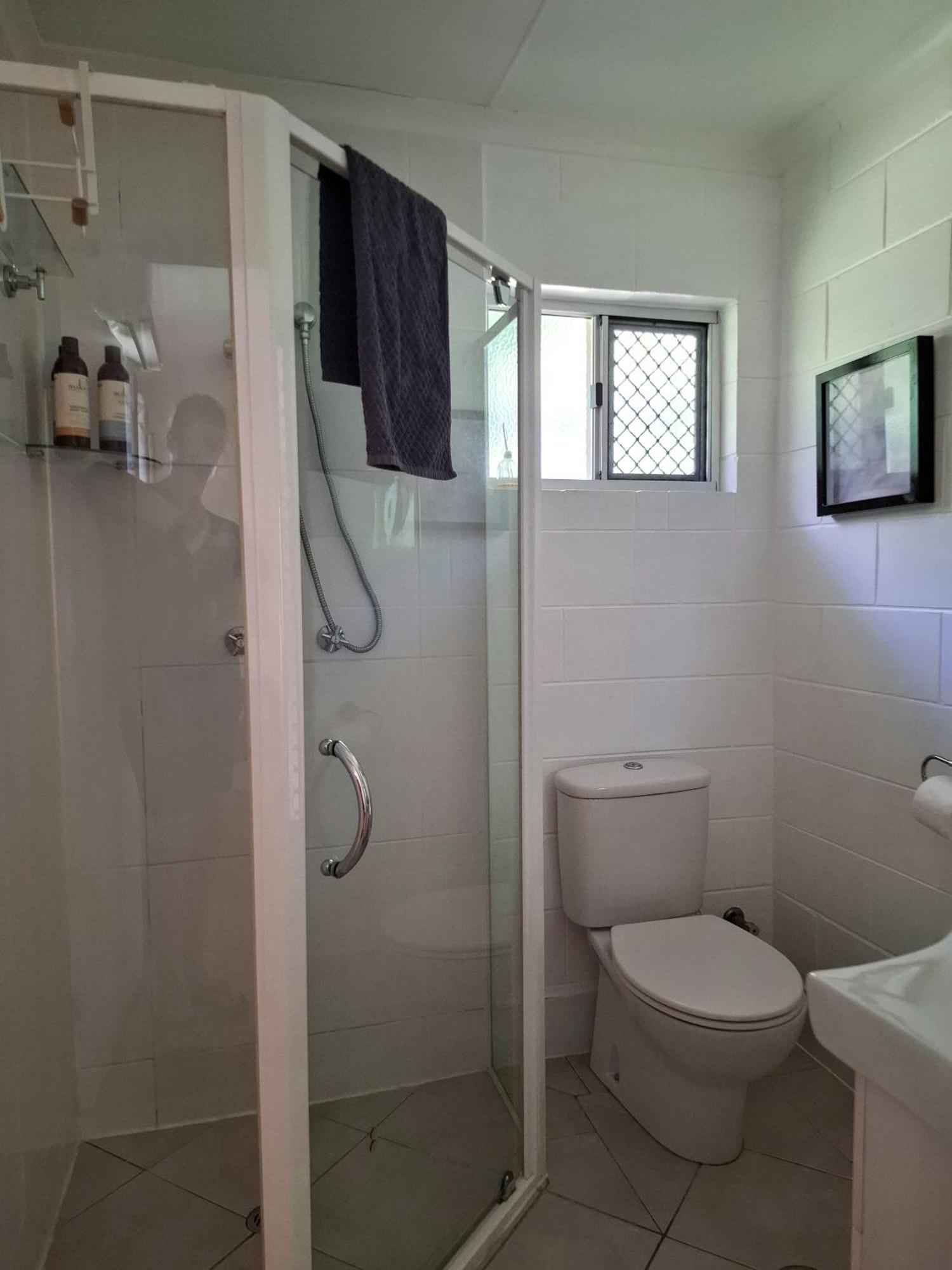 J & Ella'S Holiday House - 2 Bedroom, 2 Bathroom Home Cooktown Luaran gambar